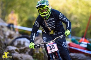 Soutien 2017 Eva Battolla VTT descente Commugny
